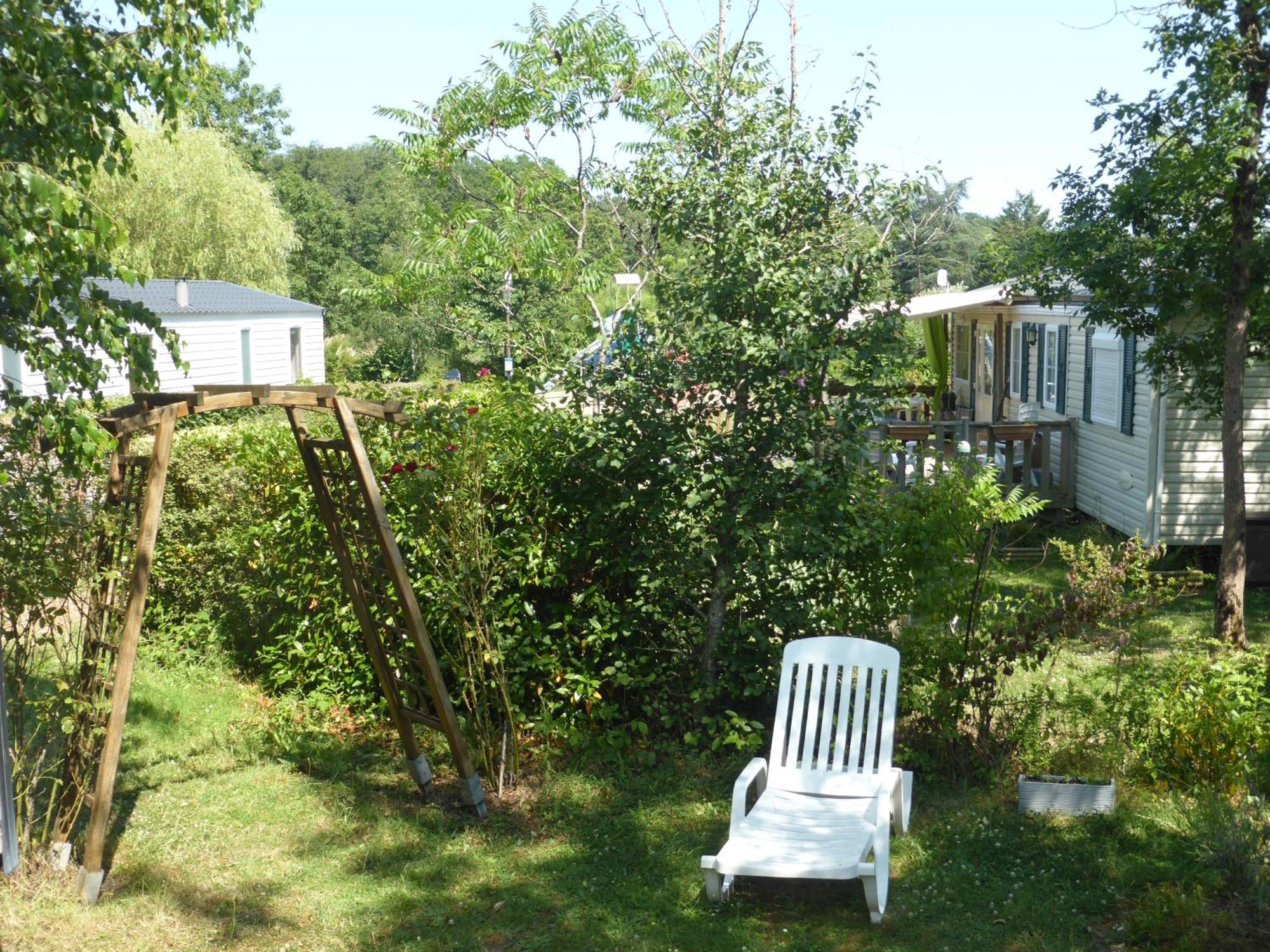 Mobil-Home Corinne Rastel -Le Domaine De Dugny 翁赞 外观 照片